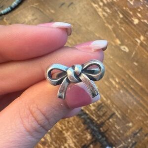 James Avery Silver Bow Ring Retired